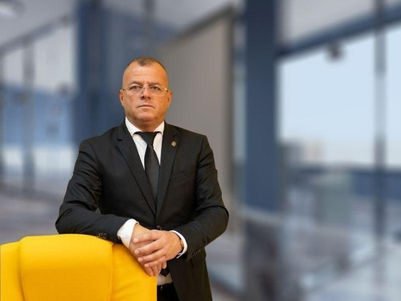 Costel Barbu susține formarea tinerilor lideri pentru viitorul comunităților locale